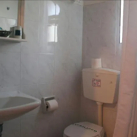 Alexaria Holidays Aparthotel 3*