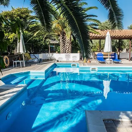Alexaria Holidays Aparthotel Frinion