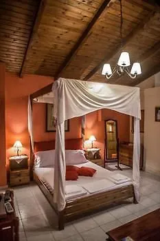Alexaria Holidays Aparthotel Frinion