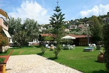 Aparthotel Alexaria Holidays Frinion