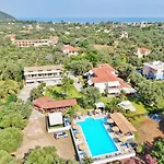 Alexaria Holidays Homes Lägenhetshotell 3*