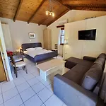 Alexaria Holidays Homes 3* Frínion