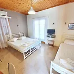 Alexaria Holidays Homes Lägenhetshotell Frínion