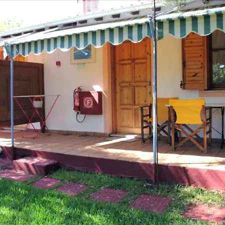 Ξενοδοχείο με διαμερίσματα Alexaria Holidays