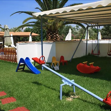 Alexaria Holidays Hotel apartamentowy Frínion