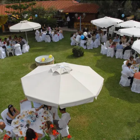 Alexaria Holidays Frínion