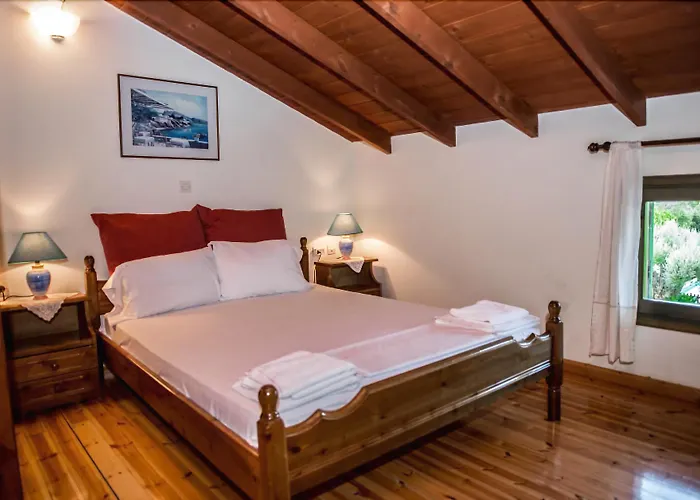 Alexaria Holidays Homes 4*