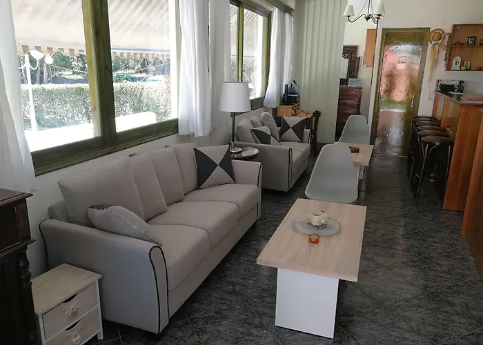 Alexaria Holidays Homes Aparthotel Frinion